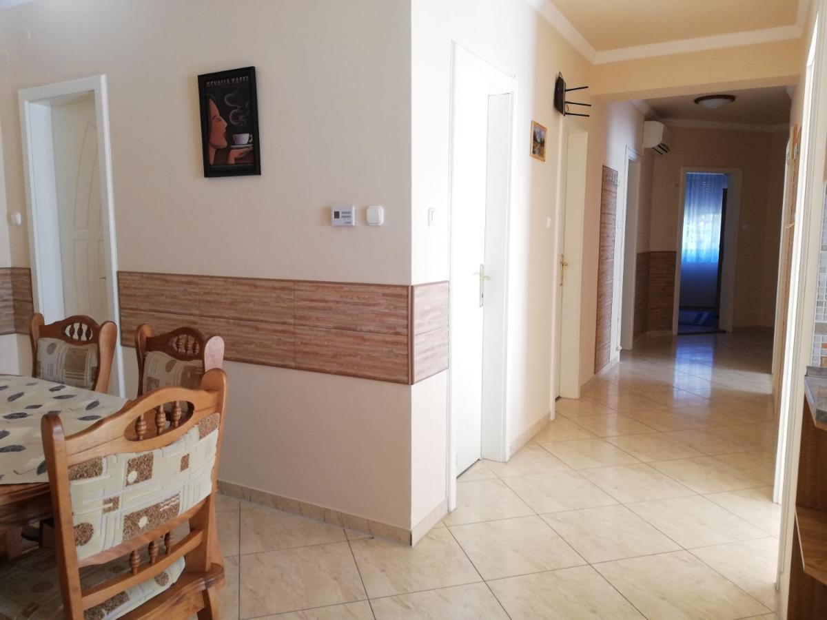 Hajdúszoboszló Imola Es Andrea Apartmanhaz מראה חיצוני תמונה