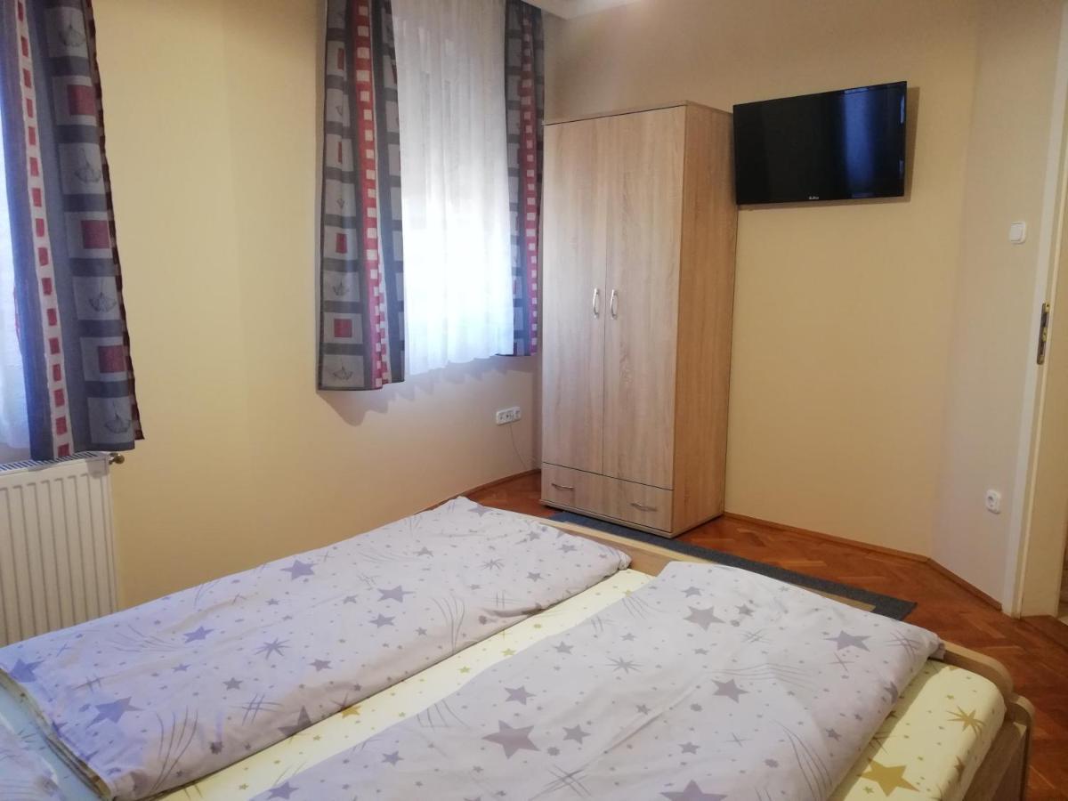 Hajdúszoboszló Imola Es Andrea Apartmanhaz מראה חיצוני תמונה